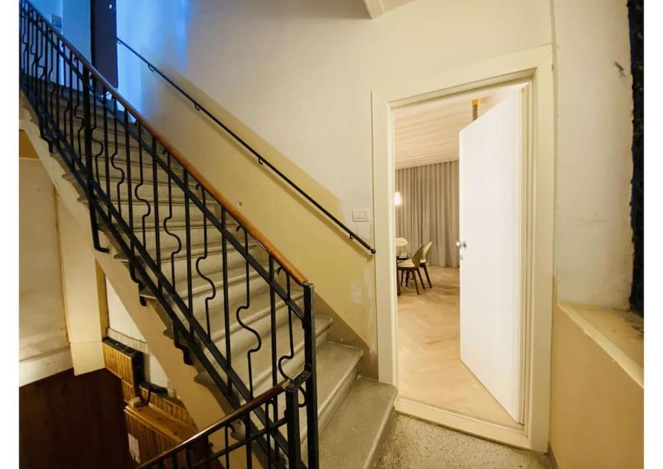 Sweet Time Venice, Luxury San Marco Frezzaria Apt! Exterior photo
